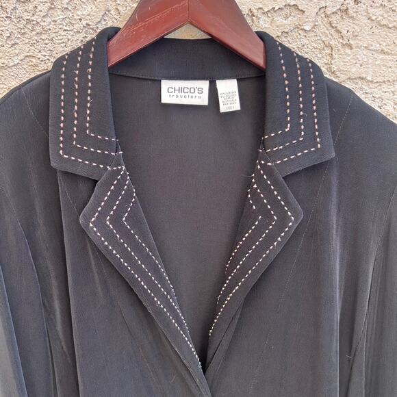 Chico’s Travellers Black Blazer Style Top Tan Stitching Size 1 Medium - Picture 4 of 4